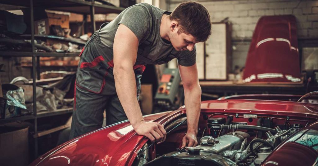 EVERYTHING YOU NEED TO KNOW ABOUT CLASSIC CAR RESTORATION